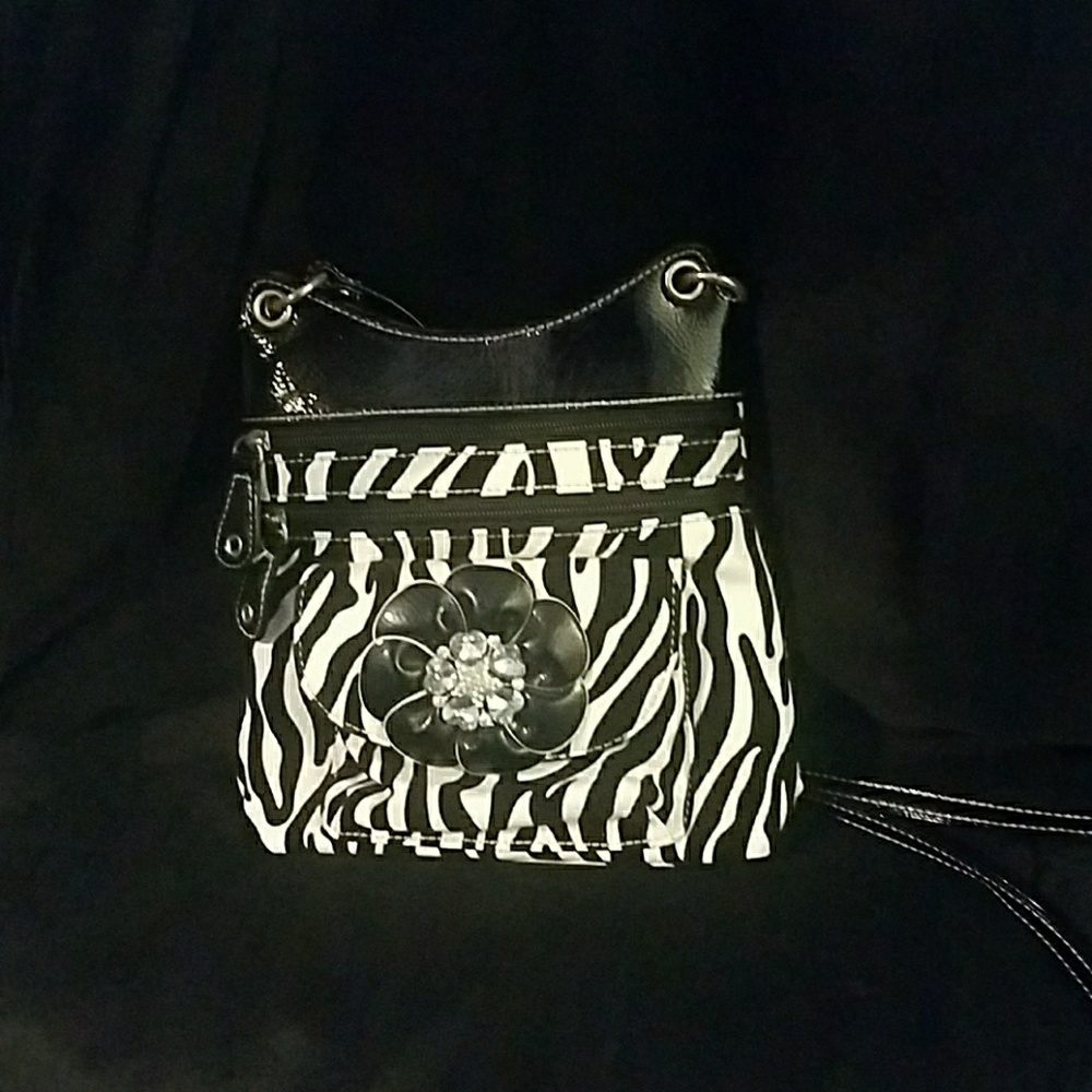 Crossbody bag